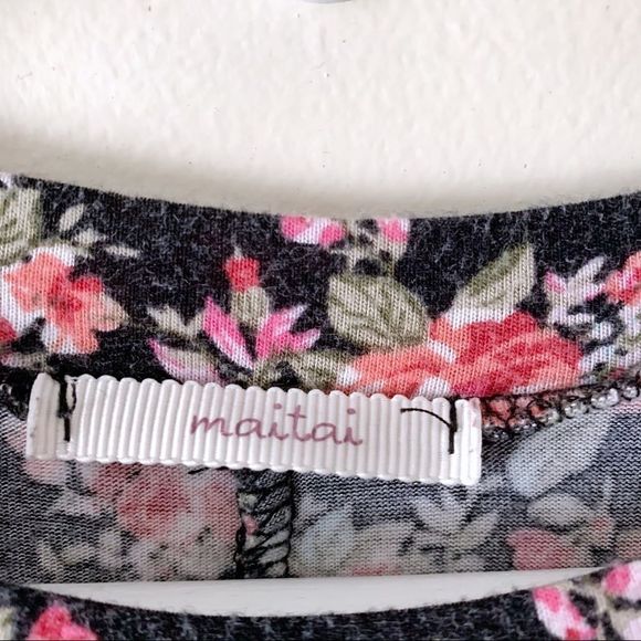 Maitai Sleeveless Floral Dress - Picture 4 of 5